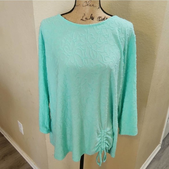 Laura Scott Tops - Laura Scott aqua tied waist‎ long sleeve embossed shirt plus size 1X